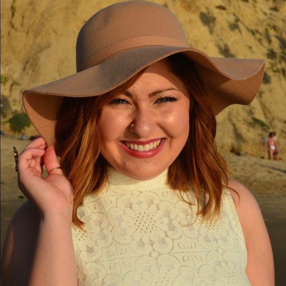 Meet your Posher, Eden